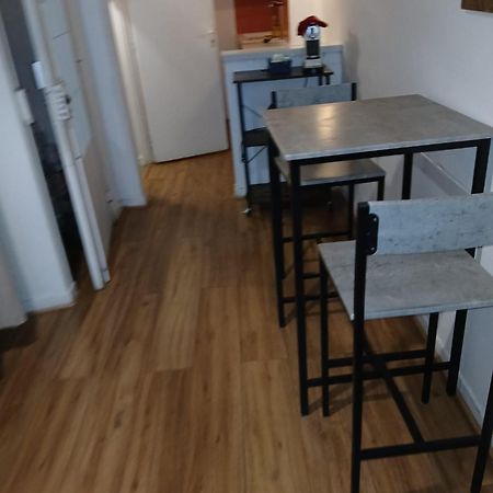 Appartement Renove , Quartier Historique Du Panier , Centre-Ville Marseille Luaran gambar